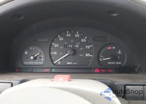 1994 Geo Metro from USA, damaged, VIN 2C1MR2467R6792389